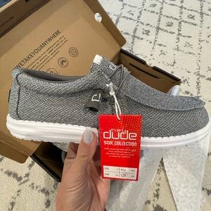 NWT Hey Dude Men’s Wally Loafers